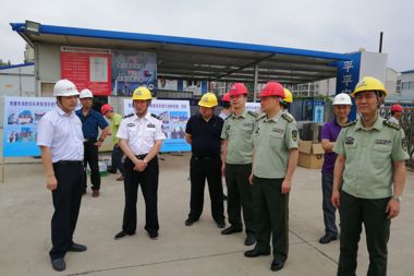 市政府消防工作考核小組來財(cái)富中心項(xiàng)目進(jìn)行消防檢查