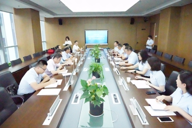 湖南省融資擔(dān)保集團有限公司領(lǐng)導(dǎo)來我司考察交流