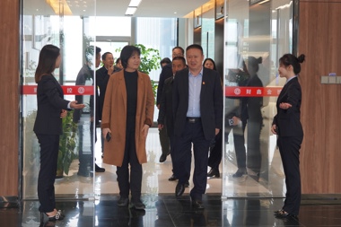 省政府2021年重點(diǎn)工作綜合大督查第六督查組一行來(lái)財(cái)鑫集團(tuán)考察調(diào)研