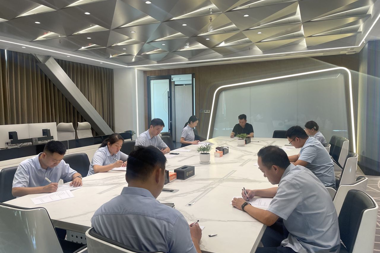 財鑫集團第八黨支部舉辦“講政治、重規(guī)矩、做表率”黨紀法規(guī)知識測試