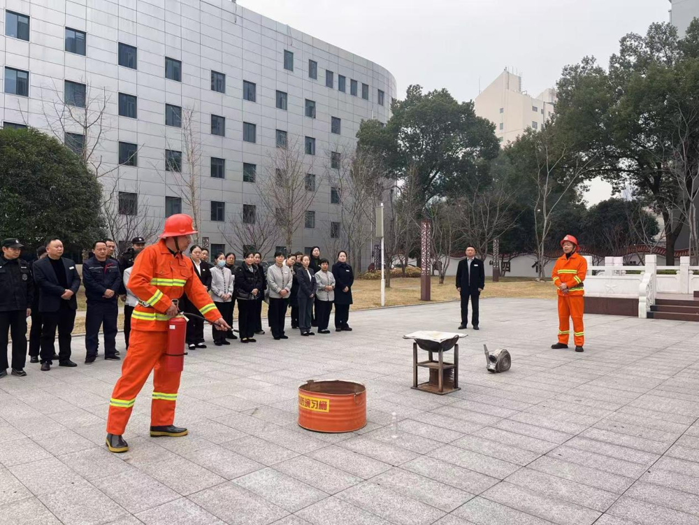 實操培訓(xùn)：滅火器使用方法