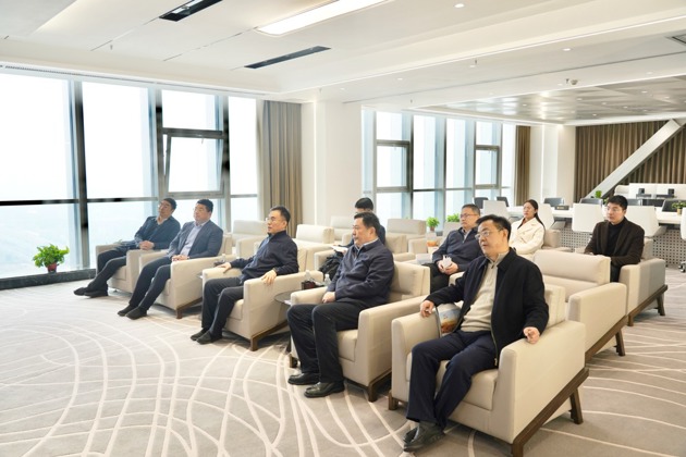 副省長(zhǎng)王俊壽調(diào)研常德金融超市