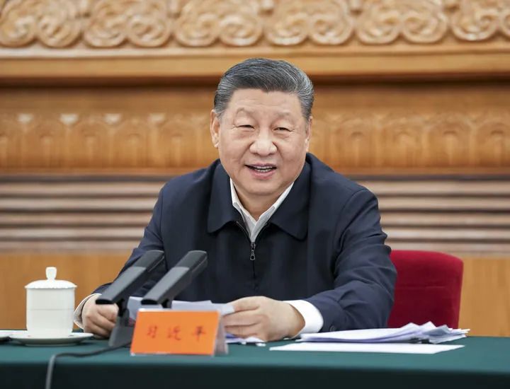 2月17日，中共中央總書記、國家主席、中央軍委主席習(xí)近平在京出席民營企業(yè)座談會并發(fā)表重要講話。新華社發(fā)（占政 攝）
